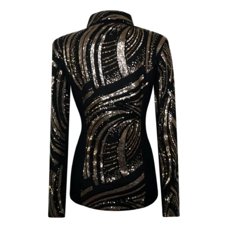 Curved – Back Curved – Back