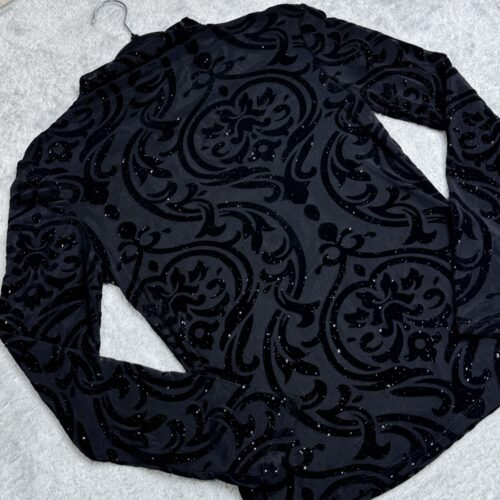 Western Bluse Black mit Barockmuster – Glamour für Show & Turnier