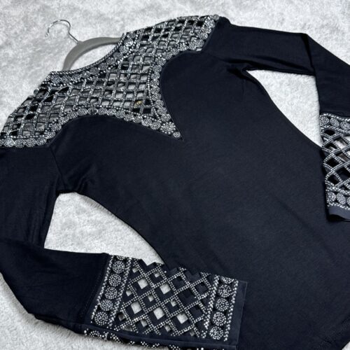 V Black Turnierbluse